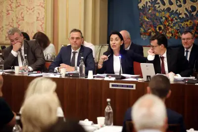 Menton : la maire RN justifie sa politique de recrutement