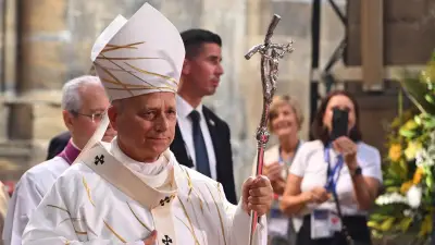 Pape Léon XIV en France : la politique s'immisce dans la visite
