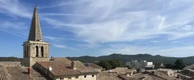 Patrimoine à Bagnols : Maison Borie, tour Mallet, fontaine au programme