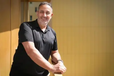 Robe d'Édith Piaf : Gil Marsalla échoue aux enchères