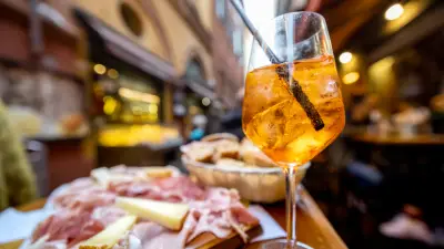 Sardaigne : une restauratrice expulse des clients pour deux Spritz