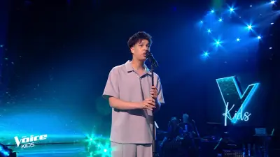 The Voice Kids : Chamis, 15 ans, émeut Santa en évoquant son harcèlement