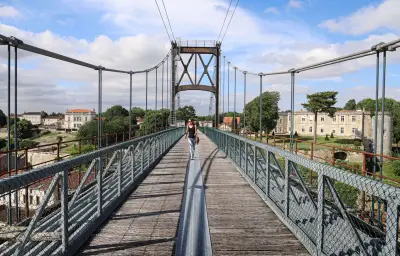 Tonnay-Charente : le chantier du pont suspendu démarre enfin
