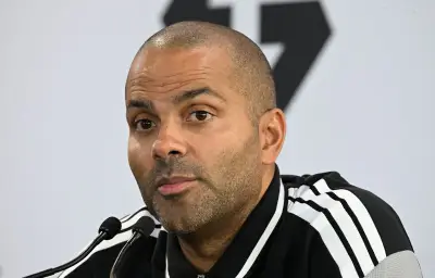 Tony Parker battu par son frère TJ en Supercoupe avec l'Asvel