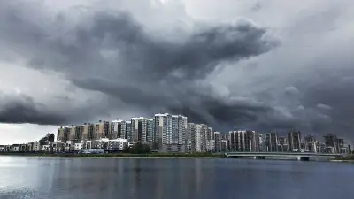 Typhon Dujuan : le Japon en alerte, Tokyo menacé