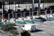 100 kg de cannabis saisis au péage d'Antibes : le chauffeur slovène écroué