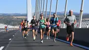 7 806 coureurs sur le viaduc de Millau : victoires de Kerneguez et Serra Boxberger