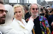 ABBA : Benny Anderson chante « Mag-da-le-na » pour soutenir la gauche suédoise