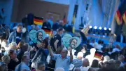 Allemagne : l'AfD en tête, revers historique pour la CDU de Merz