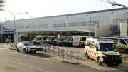 Angleterre : une octogénaire attend 4 heures une ambulance après une chute