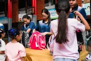 Attaques contre les écoles : hausse de 33 % en 2025, selon l’Unesco