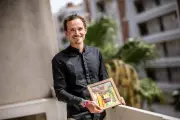 Axel Grail remporte le prix spécial des 10 ans de ToulonForever