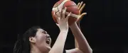 Basket : Zhang Ziyu, la pépite chinoise de 2,23 m qui impressionne au Mondial