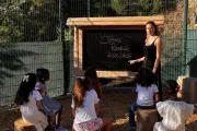 Beausoleil : une cour d'école végétalisée pour la rentrée