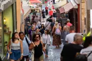 Climat : Réseau Action Climat veut privilégier les touristes français et européens