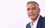 Clooney critique la 