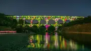 Dernières projections de Robert Combas au Pont du Gard