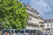 Dossier immobilier Nouvelle-Aquitaine : tendances et prix en 2026