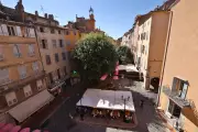 Grasse : la place aux Aires, nouvel élan commercial et attractif