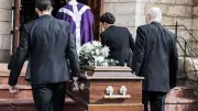 Incinéré par erreur dix minutes avant son enterrement à Florence
