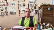 Le Dr Giudicelli, médecin vintage du Grau-d'Agde, soigne sans high-tech
