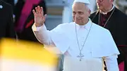 À Lourdes, le pape prie pour des dirigeants sages avant la présidentielle