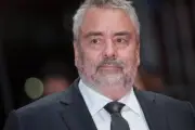 Luc Besson dénonce la décapitation d'un cerf sur sa propriété