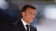 Macron au 20H : opération déminage sur le Hamas et les carburants