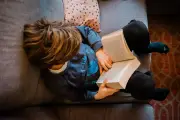 Malbouffe numérique : comment les parents peuvent agir après Pisa