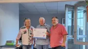 Marche des lucioles : 4 000 € remis à deux associations