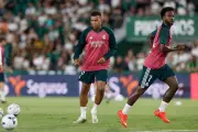 Mbappé et Vinicius masquent un t-shirt de soutien à Ceuta, polémique en Espagne