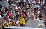 Messe du pape sur les Champs-Élysées : le cadre juridique en question