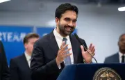 New York impose un moratoire d'un an sur l'IA à l'école