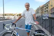 À Nice, ce retraité vit sans voiture et parcourt 10.000 km à vélo