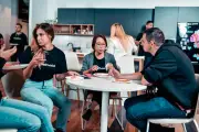 Pause déjeuner : un moment politique au travail