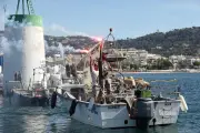 Pêcheurs de Cannes : blocage du Vieux-Port contre le carburant et la VMS