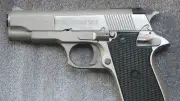 Pistolet chargé découvert dans une voiture à Montpellier