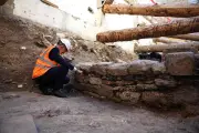 Rempart gallo-romain découvert sous l'Hôtel-Dieu à Paris