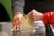 Sondages présidentiels : une fiction que les candidats entretiennent