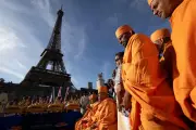 Tour Eiffel fermée : grève après l'éviction de femmes pour une visite hindoue