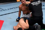 UFC Paris : Axel Sola éteint Farès Ziam par KO dès la 1re reprise
