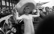 Vente Drouot : le mari de Brigitte Bardot dénonce une «scandaleuse»