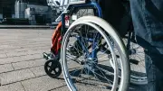Viol de sa fille handicapée classé sans suite : la mère se bat pour rouvrir l'enquête