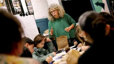Alès : des jeunes journalistes explorent la question du genre avec MeltingPhot