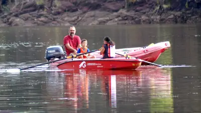 Antoine Jesel, médaillé paralympique, partage sa passion de l'aviron au Salagou