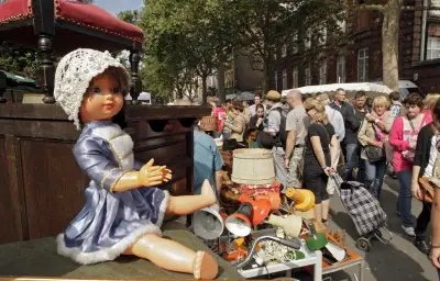 Braderie solidaire des Restos du Cœur à Melun le 24 octobre