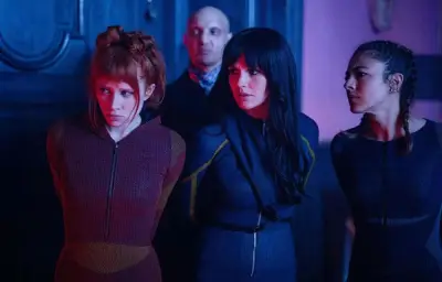 Cat's Eyes saison 2 : le vol justifié par la famille