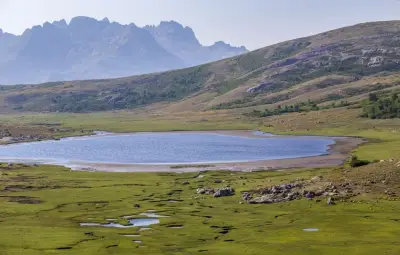 Corse : le Parc naturel dénonce une cérémonie militaire au lac de Ninu