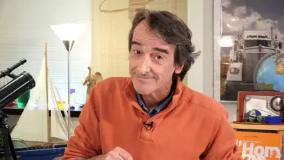 Fred Courant anime le grand jeu du festival Va Savoir à Montpellier