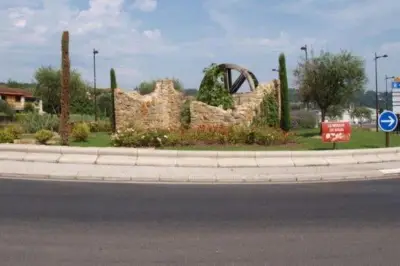 Grasse : route RD 4 coupée après une chute de poteau